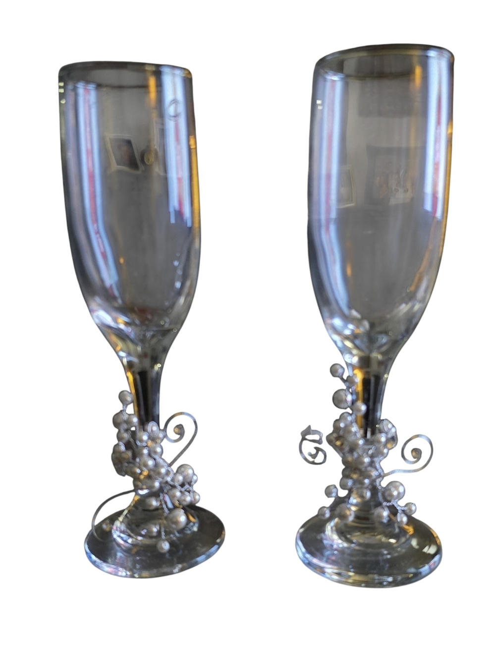 Elegant Pearl-Embellished Champagne Flutes - Set of 2